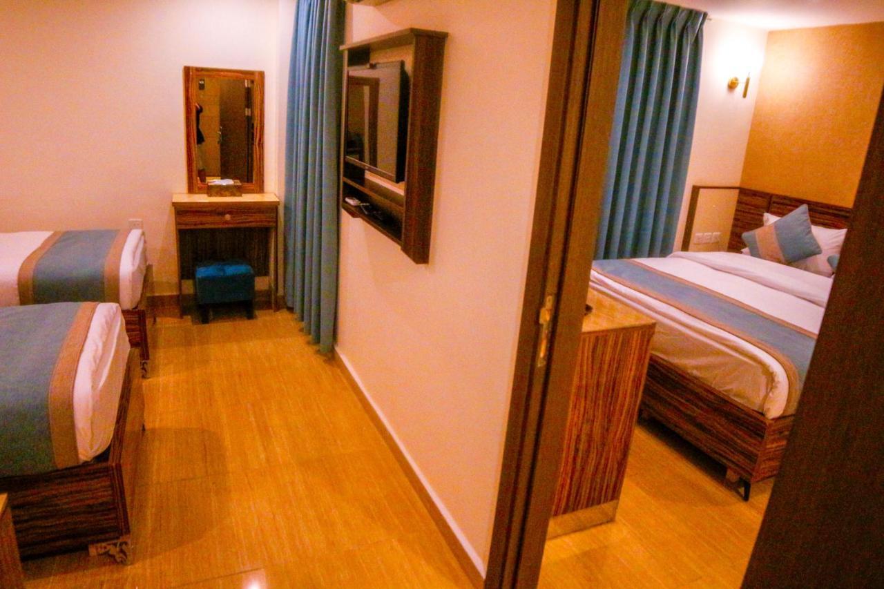 ِafnan Hotel Aqaba Exterior photo